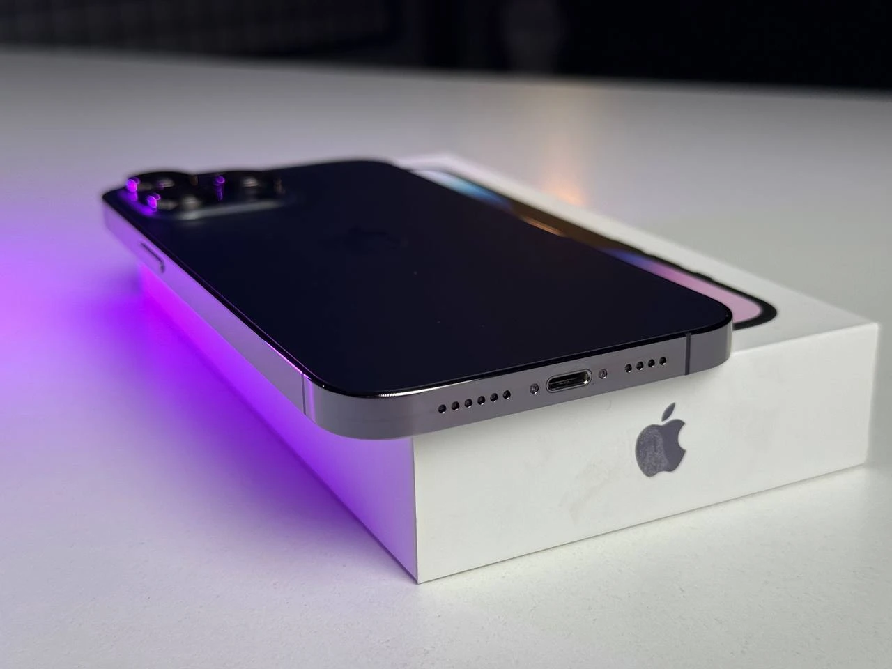 Б/У Apple iPhone 14 Pro Max 256GB Deep Purple (MQ9X3) - Состояние: идеальный | Аккумулятор: 100% | Комплектация: полный | Гарантія: 3 мес.