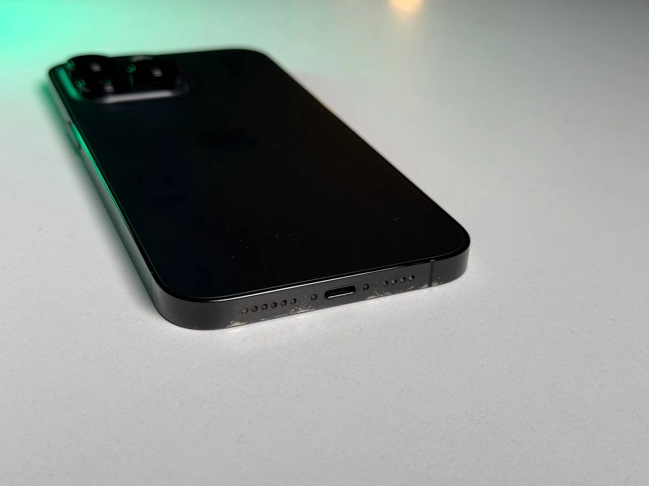 Б/У Apple iPhone 14 Pro Max 256GB Space Black eSim (MQ8T3) - Состояние: удовлетворительный | Аккумулятор: 100% | Комплектация: iPhone, кабель | Гарантія: 3 мес.