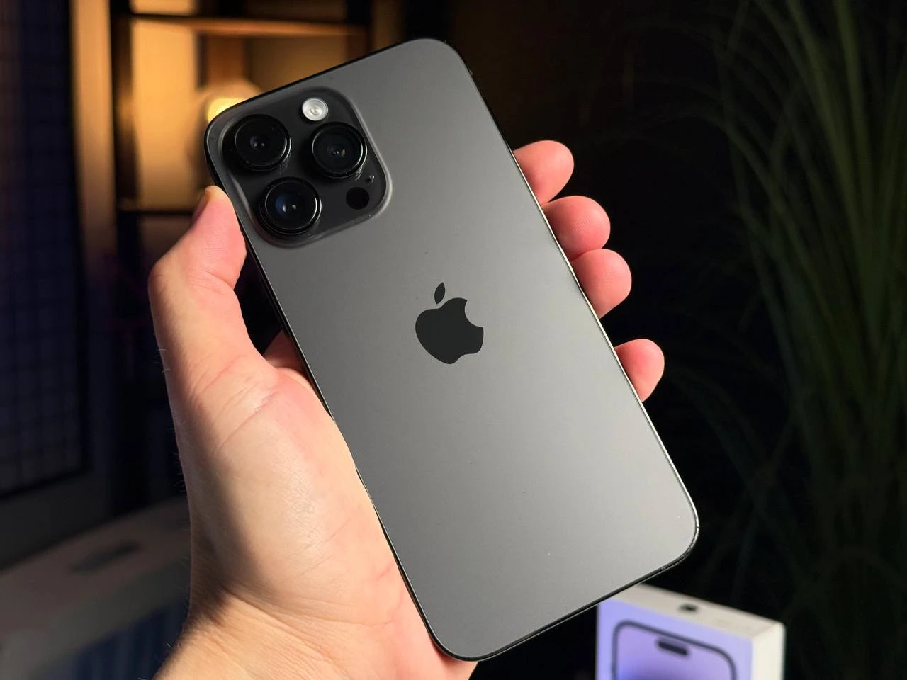 Б/У Apple iPhone 14 Pro Max 256GB Space Black (MQ9U3) - Состояние: хороший | Аккумулятор: 85% | Комплектация: полный | Гарантія: 3 мес.