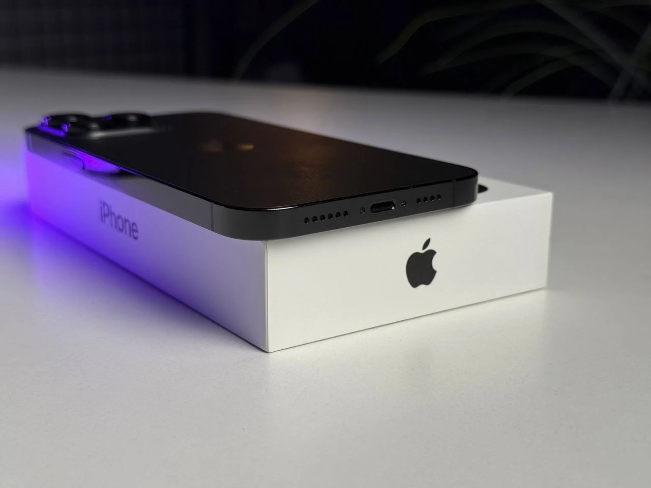 Б/У Apple iPhone 14 Pro Max 256GB Space Black (MQ9U3) - Состояние: хороший | Аккумулятор: 100% | Комплектация: полный | Гарантія: 3 мес.