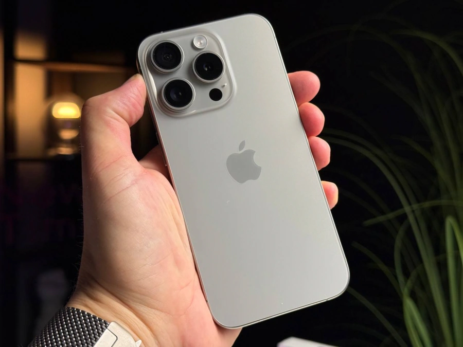 ВЖИВАНИЙ Apple iPhone 15 Pro 256GB Natural Titanium eSim (MTQU3) - Стан: ідеальний | Акумулятор: 91% | Комплектація: повний | Гарантія: 3 міс.