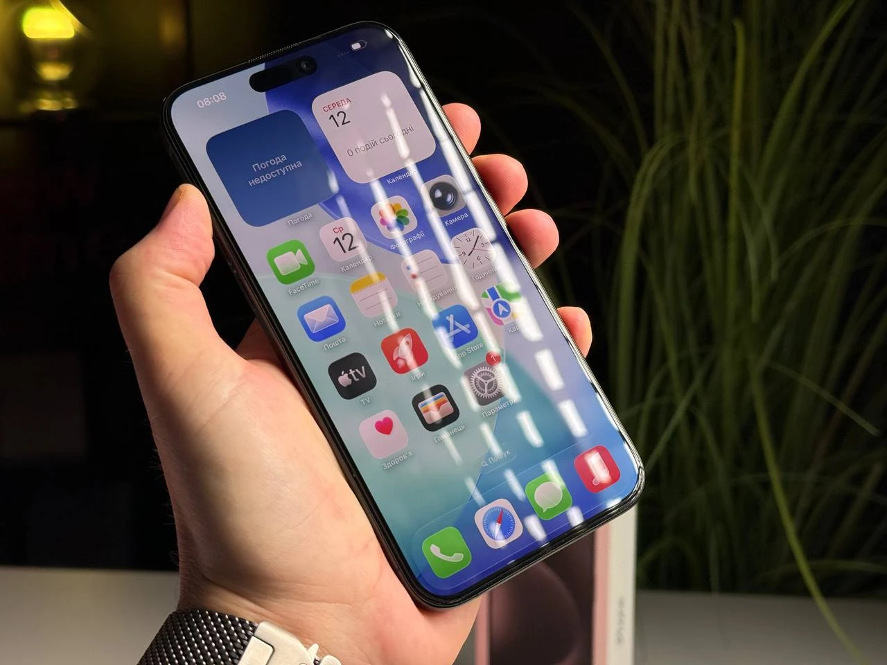 ВЖИВАНИЙ Apple iPhone 15 Pro Max 256GB Black Titanium (MU773) - Стан: ідеальний | Акумулятор: 89% | Комплектація: повний | Гарантія: 3 міс.