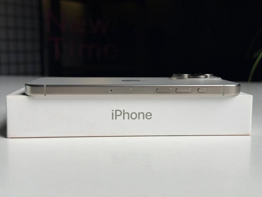 Б/У Apple iPhone 15 Pro Max 256GB Natural Titanium (MU793) - Состояние: хороший | Аккумулятор: 92% | Комплектация: полный | Гарантія: 3 мес.