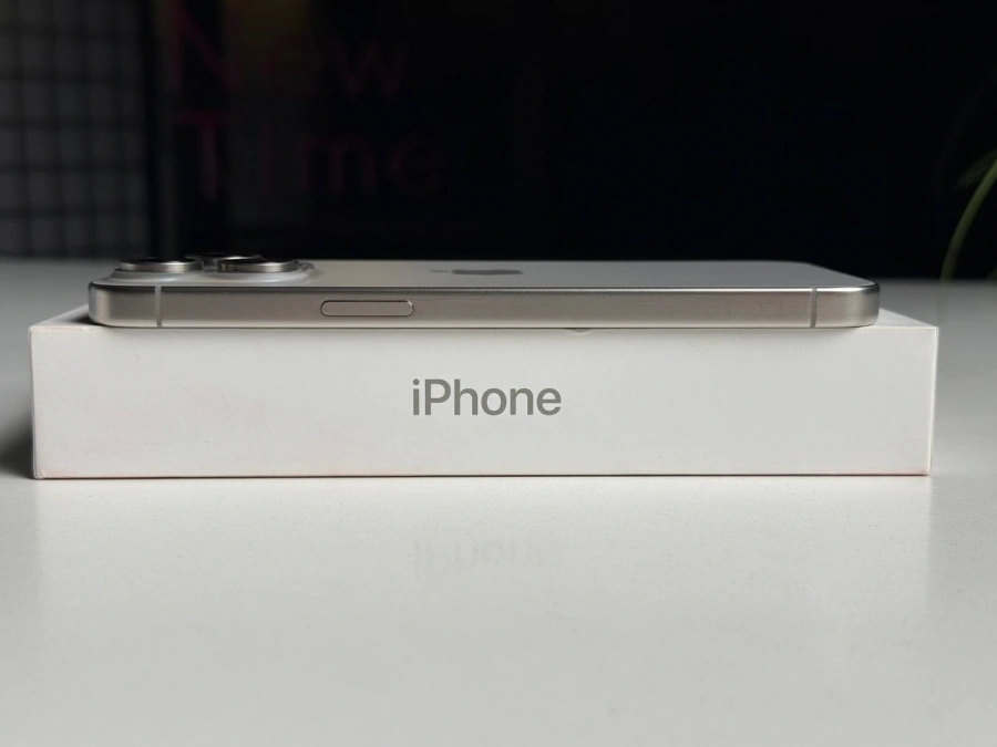 Б/У Apple iPhone 15 Pro Max 256GB Natural Titanium (MU793) - Состояние: хороший | Аккумулятор: 92% | Комплектация: полный | Гарантія: 3 мес.