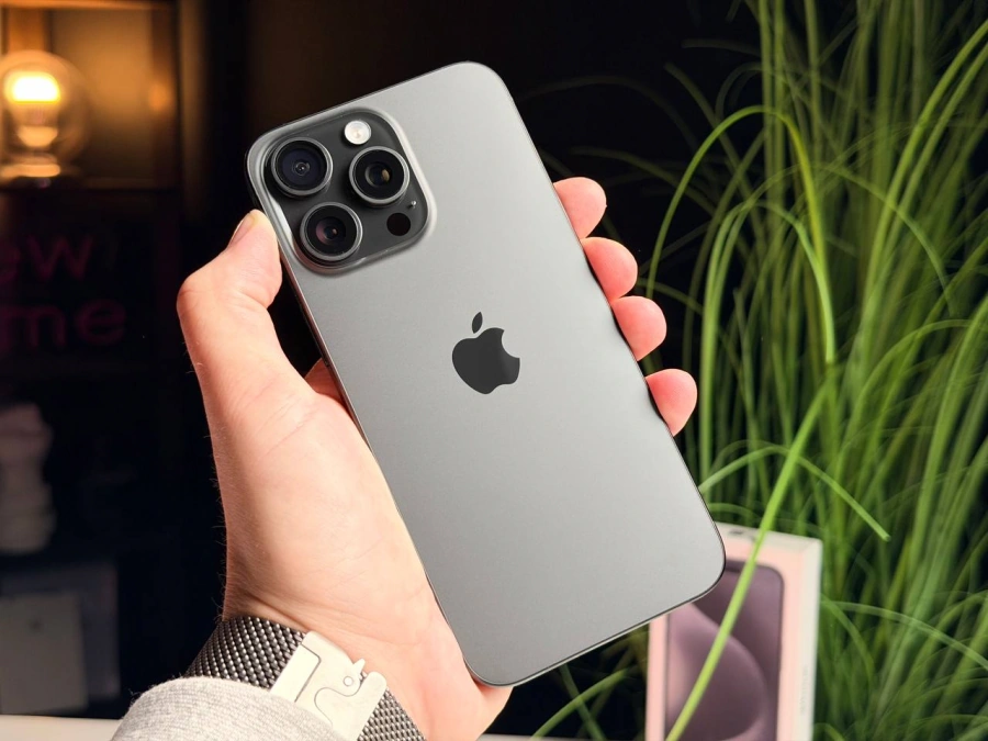 ВЖИВАНИЙ Apple iPhone 15 Pro Max 512GB Black Titanium (MU7C3) - Стан: ідеальний | Акумулятор: 91% | Комплектація: повний | Гарантія: 3 міс.
