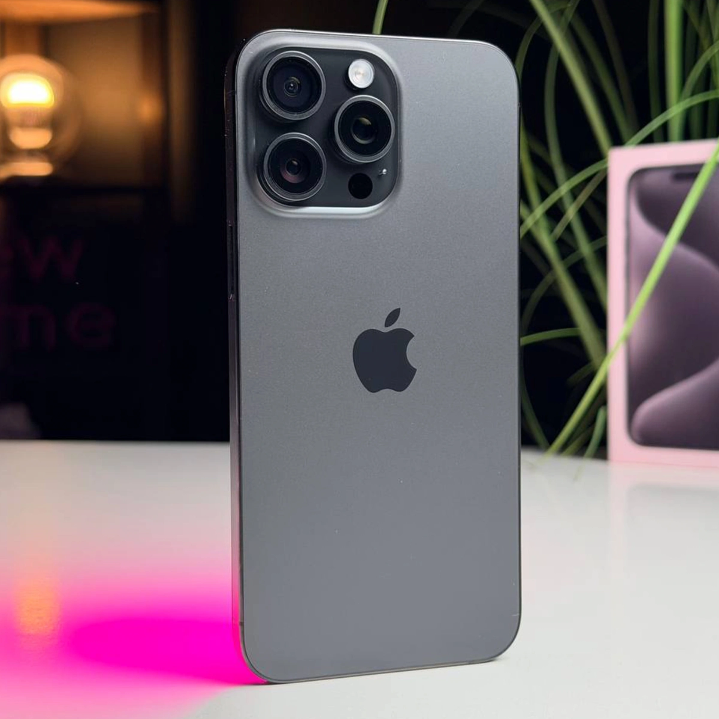 Б/У Apple iPhone 15 Pro Max 512GB Black Titanium (MU7C3) - Состояние: идеальный | Аккумулятор: 91% | Комплектация: полный | Гарантія: 3 мес.