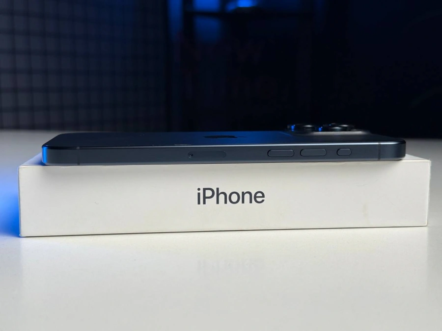ВЖИВАНИЙ Apple iPhone 15 Pro Max 512GB Blue Titanium (MU7F3) - Стан: гарний | Акумулятор: 86% | Комплектація: повний | Гарантія: 3 міс.
