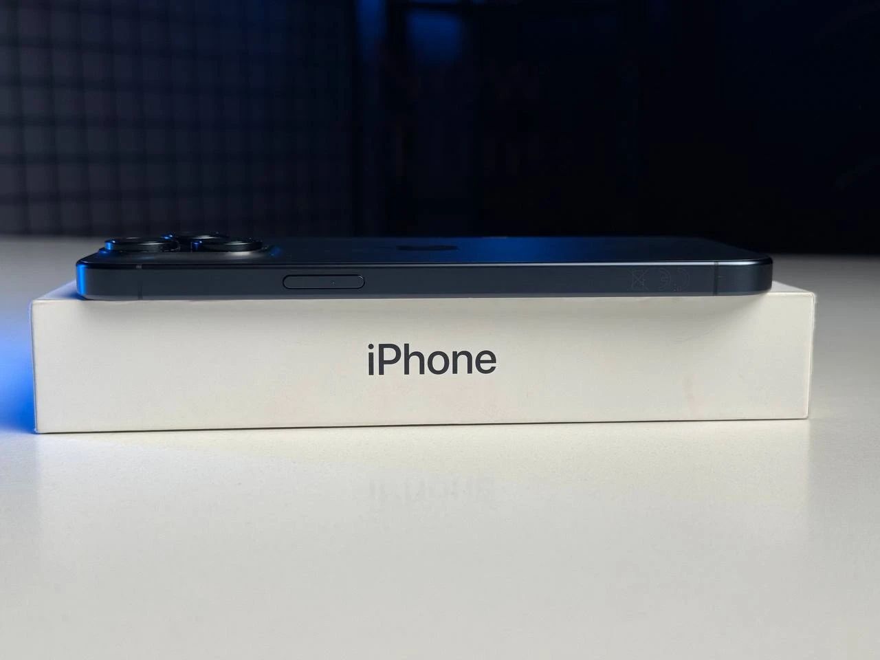 ВЖИВАНИЙ Apple iPhone 15 Pro Max 512GB Blue Titanium (MU7F3) - Стан: гарний | Акумулятор: 86% | Комплектація: повний | Гарантія: 3 міс.