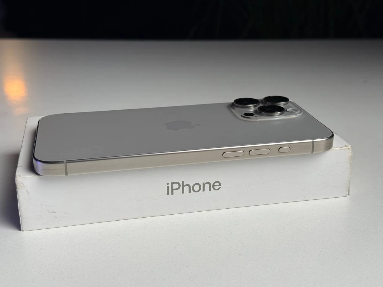 Б/У Apple iPhone 15 Pro Max 512GB Natural Titanium eSim (MU6D3) - Состояние: хороший | Аккумулятор: 100% | Комплектация: полный | Гарантія: 3 мес.