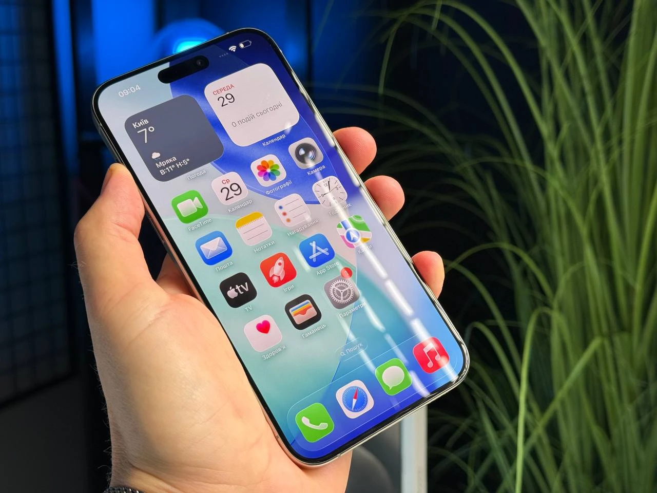 ВЖИВАНИЙ Apple iPhone 15 Pro Max 512GB Natural Titanium (MU7E3) - Стан: гарний | Акумулятор: 90% | Комплектація: повний | Гарантія: 3 міс.