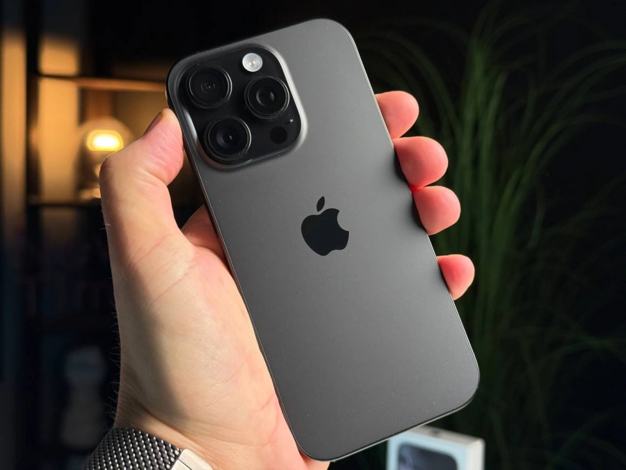 ВЖИВАНИЙ Apple iPhone 16 Pro 128GB Black Titanium (MYND3) - Стан: гарний | Акумулятор: 100% | Комплектація: повний | Гарантія: 3 міс.