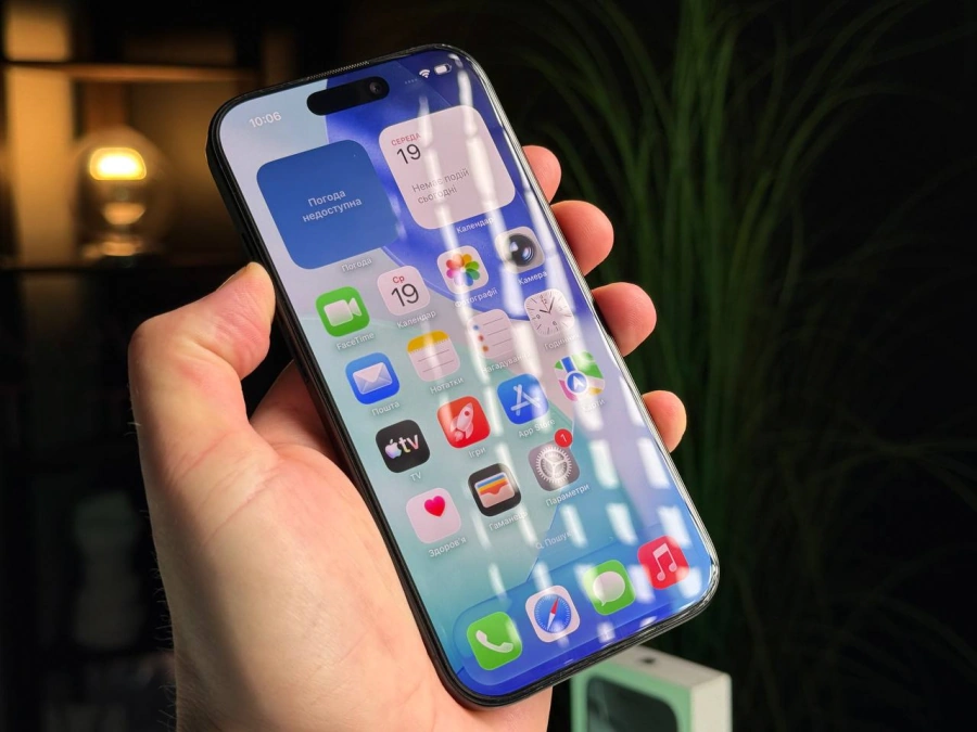 ВЖИВАНИЙ Apple iPhone 16 Pro 128GB Black Titanium (MYND3) - Стан: гарний | Акумулятор: 100% | Комплектація: повний | Гарантія: 3 міс.