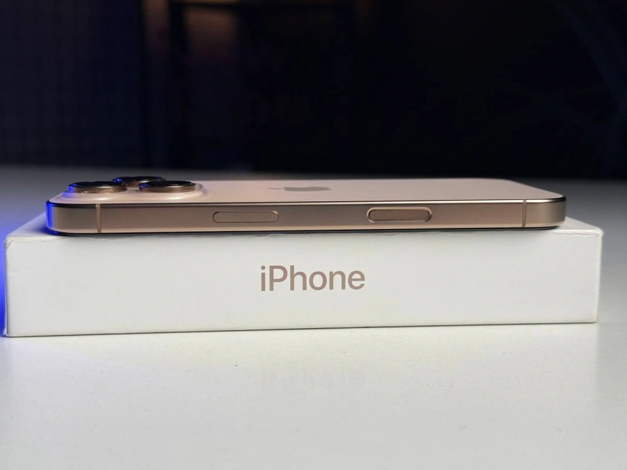 ВЖИВАНИЙ Apple iPhone 16 Pro 128GB Desert Titanium (MYNF3) - Стан: ідеальний | Акумулятор: 93% | Комплектація: повний | Гарантія: 3 міс.