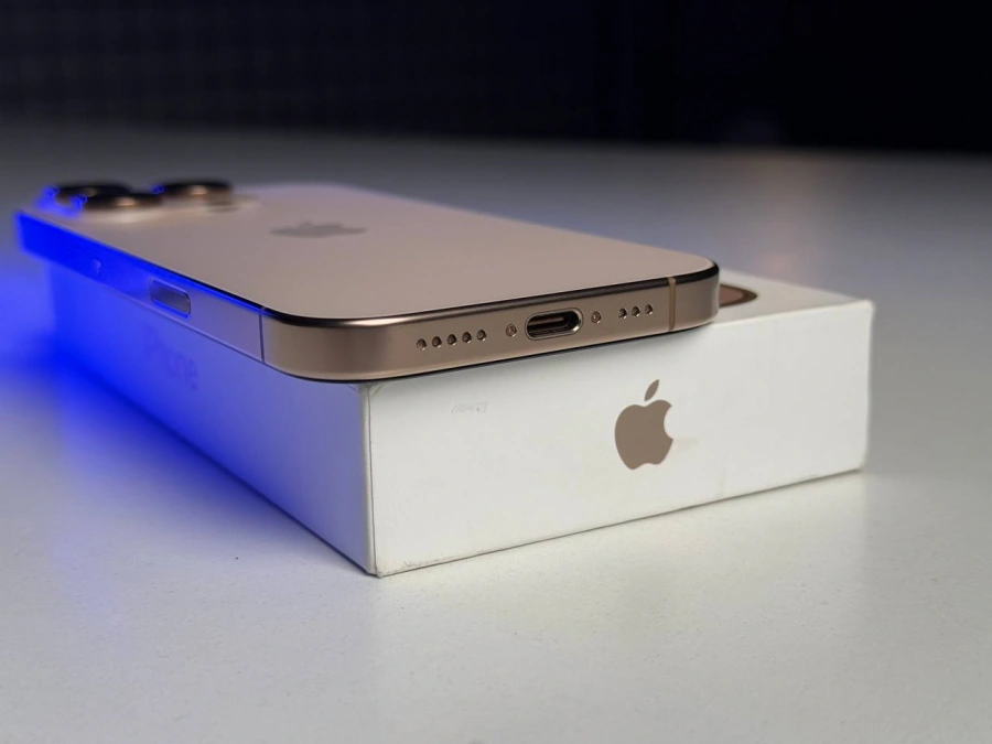 ВЖИВАНИЙ Apple iPhone 16 Pro 128GB Desert Titanium (MYNF3) - Стан: ідеальний | Акумулятор: 93% | Комплектація: повний | Гарантія: 3 міс.
