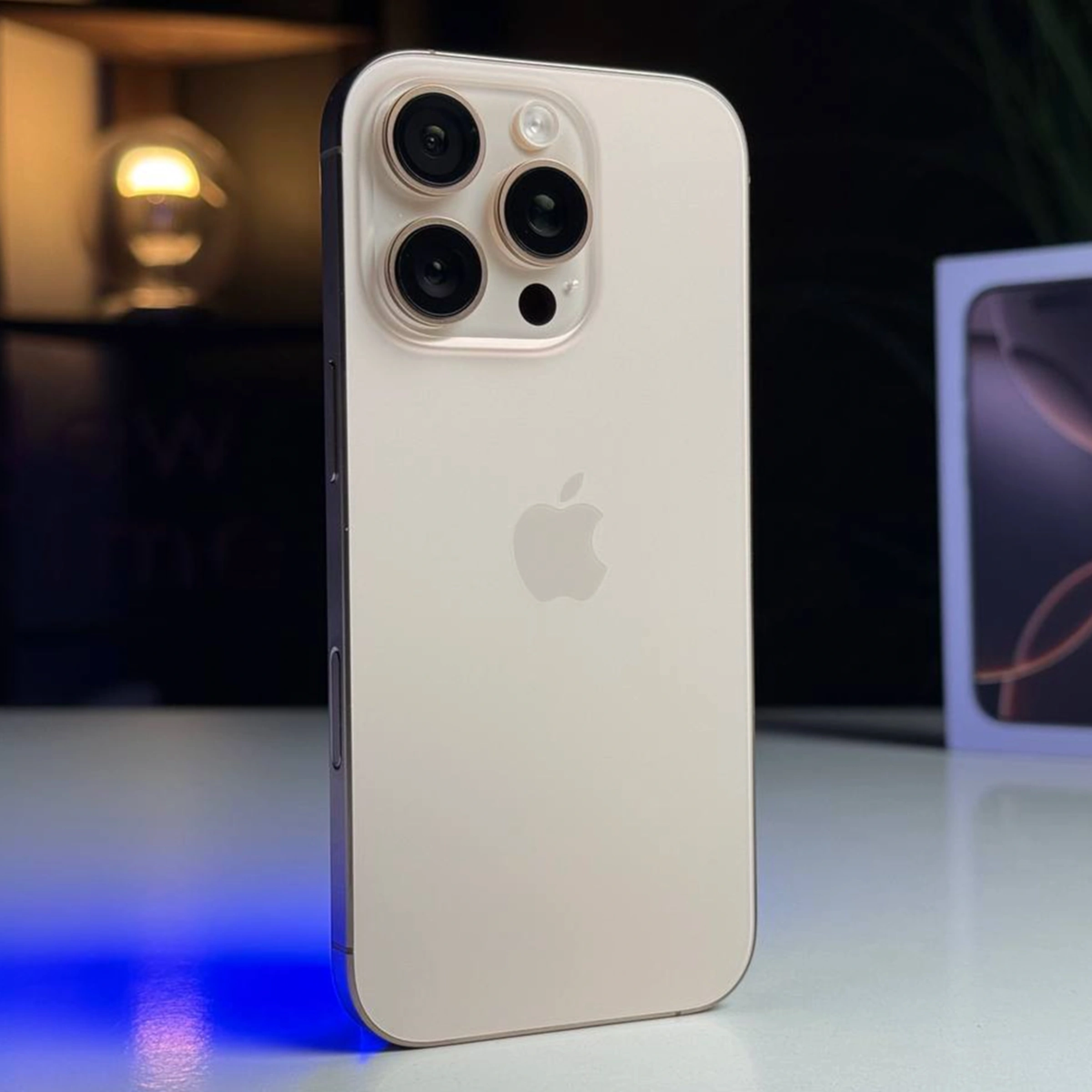 Б/У Apple iPhone 16 Pro 128GB Desert Titanium (MYNF3) - Состояние: идеальный | Аккумулятор: 93% | Комплектация: полный | Гарантія: 3 мес.