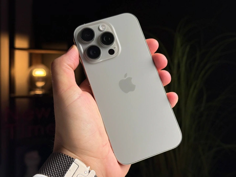 ВЖИВАНИЙ Apple iPhone 16 Pro 128GB eSim Natural Titanium (MYMD3) - Стан: ідеальний | Акумулятор: 99% | Комплектація: повний | Гарантія: 3 міс.