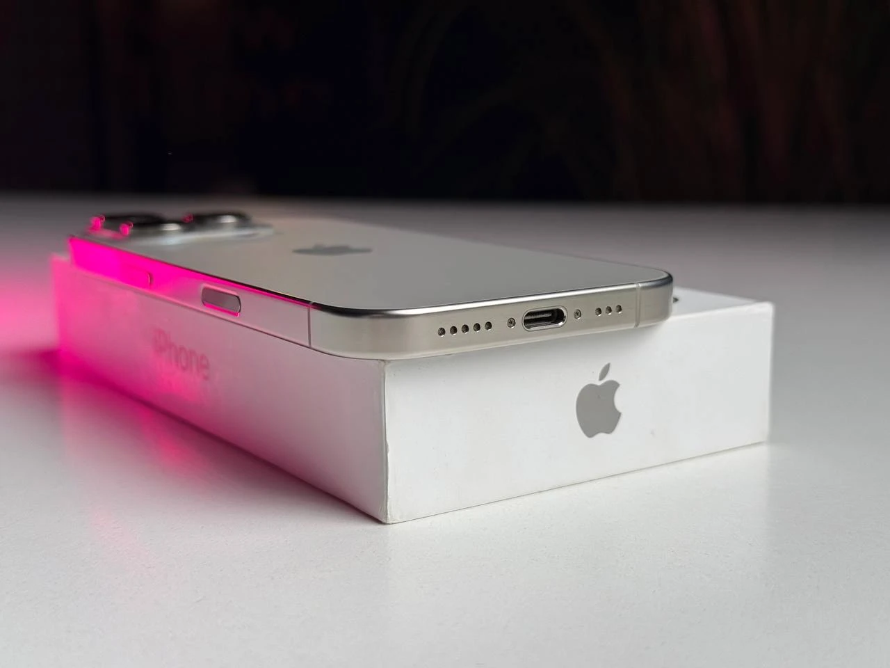 Б/У Apple iPhone 16 Pro 128GB eSim Natural Titanium (MYMD3) - Состояние: идеальный | Аккумулятор: 99% | Комплектация: полный | Гарантія: 3 мес.