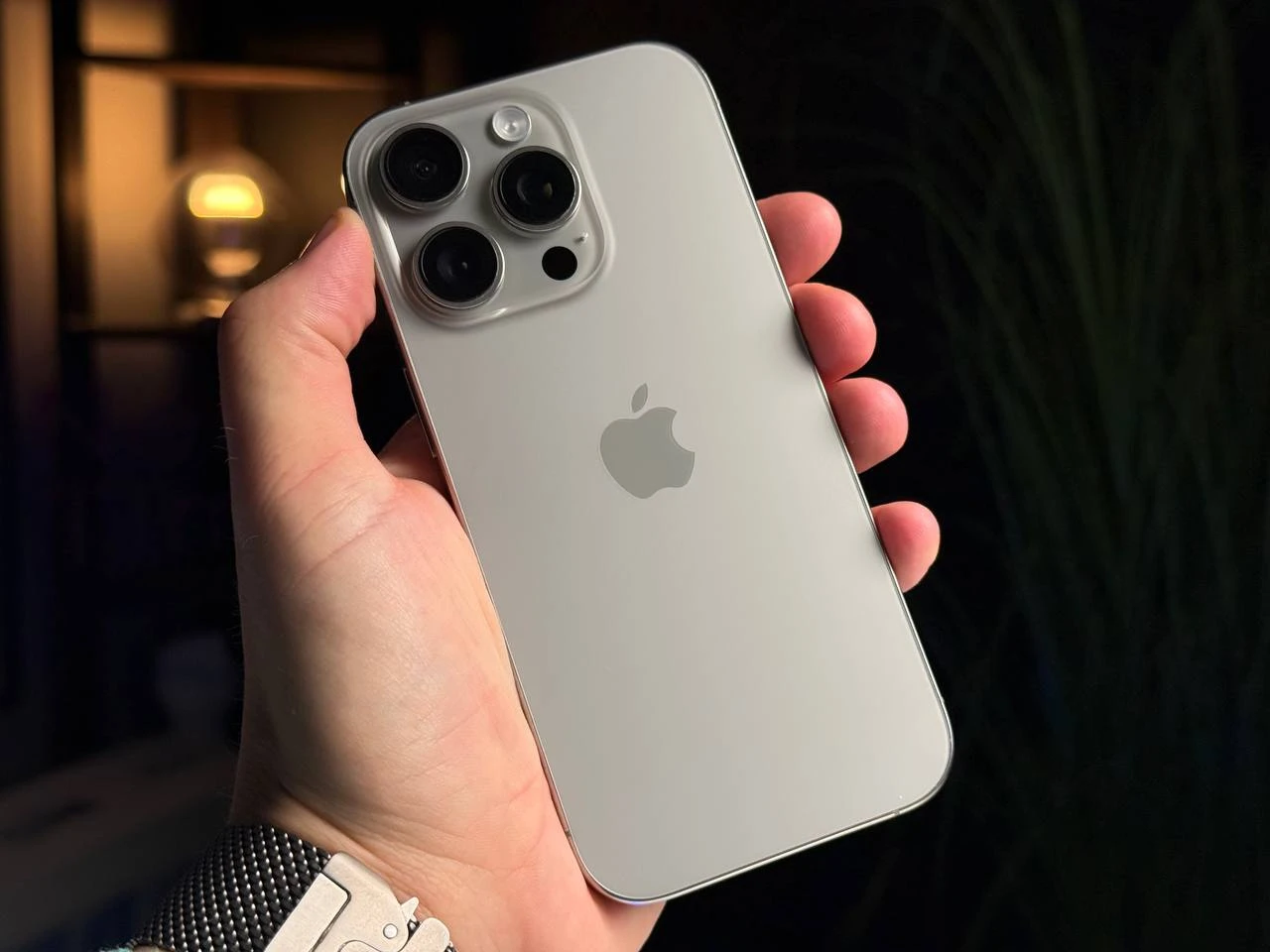 Б/У Apple iPhone 16 Pro 512GB Natural Titanium (MYNQ3) - Состояние: хороший | Аккумулятор: 99% | Комплектация: полный | Гарантія: 3 мес.