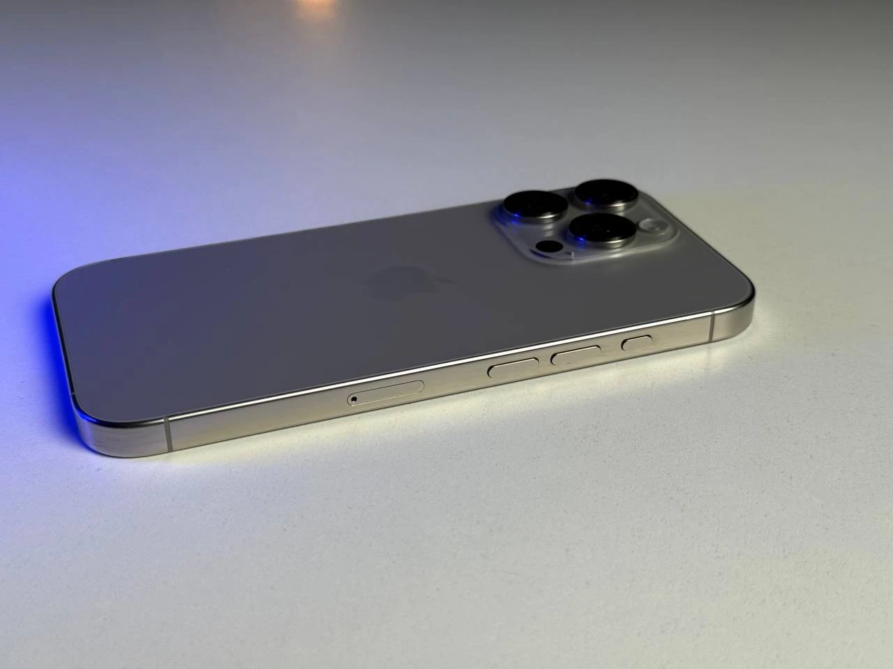 Б/У Apple iPhone 16 Pro 512GB Natural Titanium (MYNQ3) - Состояние: хороший | Аккумулятор: 99% | Комплектация: полный | Гарантія: 3 мес.