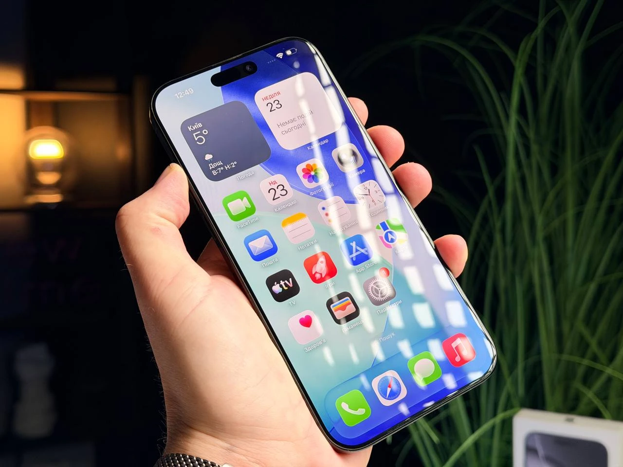 ВЖИВАНИЙ Apple iPhone 16 Pro Max 256GB Black Titanium (MYWV3) - Стан: гарний | Акумулятор: 92% | Комплектація: повний | Гарантія: 3 міс.