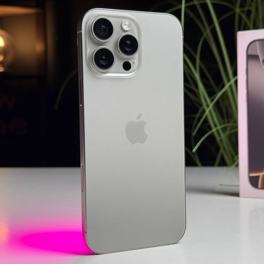 Б/У Apple iPhone 16 Pro Max 256GB Natural Titanium (MYWY3) - Состояние: хороший | Аккумулятор: 92% | Комплектация: полный | Гарантія: 3 мес.