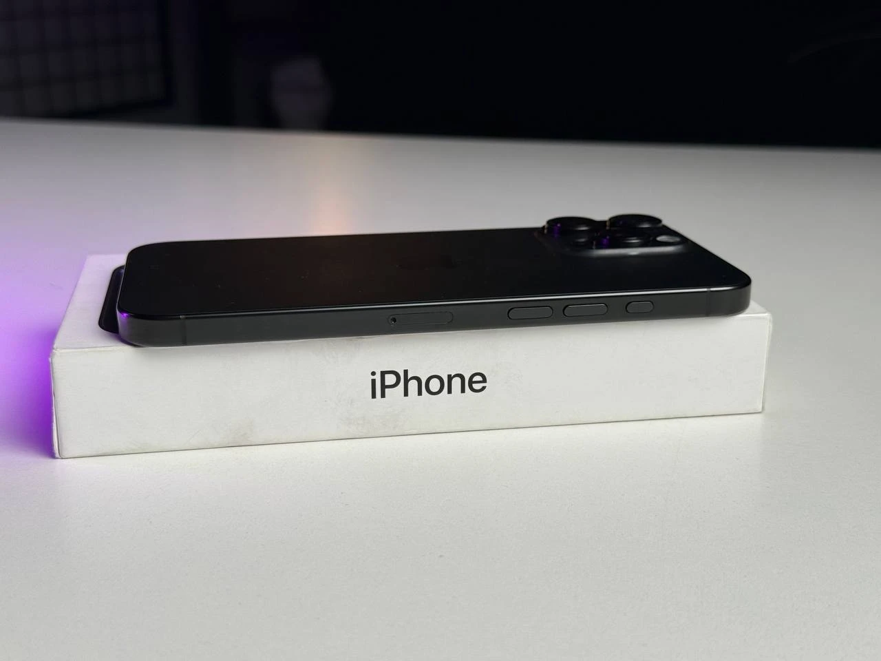 Б/У Apple iPhone 16 Pro Max 512GB Black Titanium (MYX03) - Состояние: идеальный | Аккумулятор: 100% | Комплектация: полный | Гарантія: 3 мес.