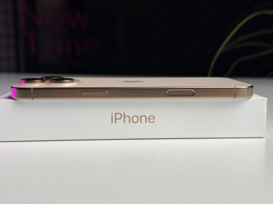 Б/У Apple iPhone 16 Pro Max 512GB Desert Titanium (MYX23) - Состояние: хороший | Аккумулятор: 97% | Комплектация: полный | Гарантія: 3 мес.