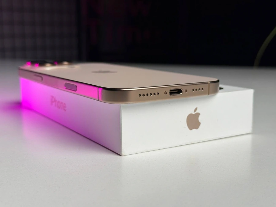 Б/У Apple iPhone 16 Pro Max 512GB Desert Titanium (MYX23) - Состояние: хороший | Аккумулятор: 97% | Комплектация: полный | Гарантія: 3 мес.