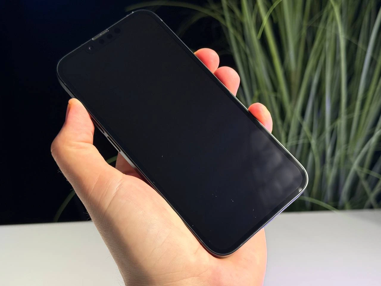 ВЖИВАНИЙ Apple iPhone 16e 256GB Black (MD1T4) - Стан: гарний | Акумулятор: 100% | Комплектація: повний | Гарантія: 3 міс.