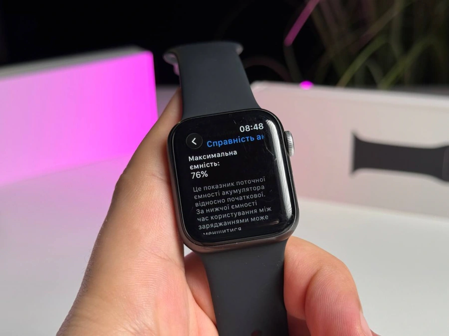 Б/У Apple Watch Series 6 GPS 40mm Space Gray Aluminum Case with Black Sport Band (MG133) - Состояние: удовлетворительный | Аккумулятор: 76% | Комплектация: полный | Гарантія: 3 мес.