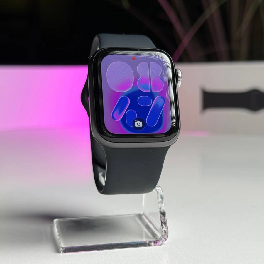 Б/У Apple Watch Series 6 GPS 40mm Space Gray Aluminum Case with Black Sport Band (MG133) - Состояние: удовлетворительный | Аккумулятор: 76% | Комплектация: полный | Гарантія: 3 мес.