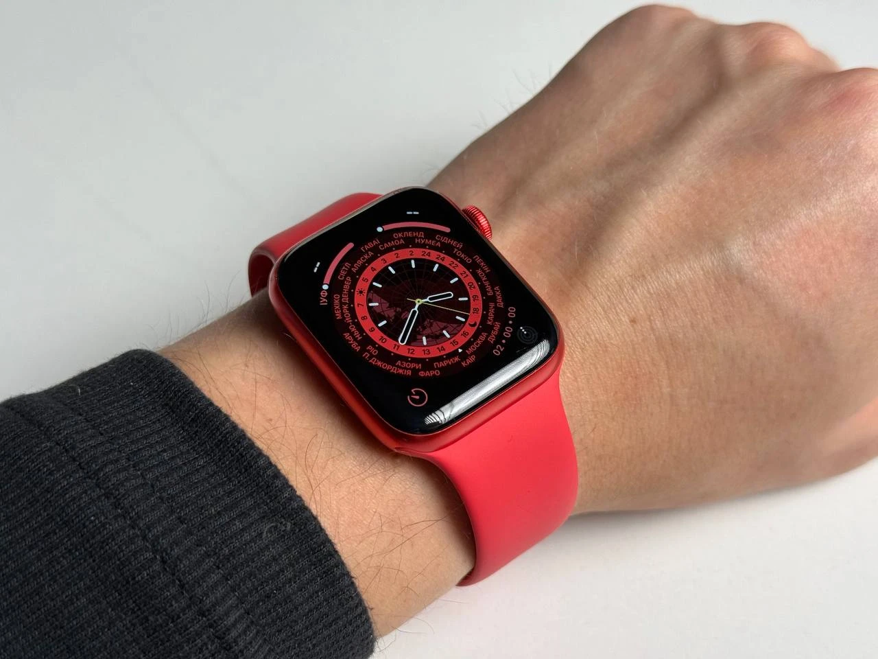 ВЖИВАНИЙ Apple Watch Series 6 GPS 44mm (PRODUCT) RED Aluminum Case with (PRODUCT) RED Sport Band (M00M3) - Стан: гарний | Акумулятор: 86% | Комплектація: повний | Гарантія: 3 міс.