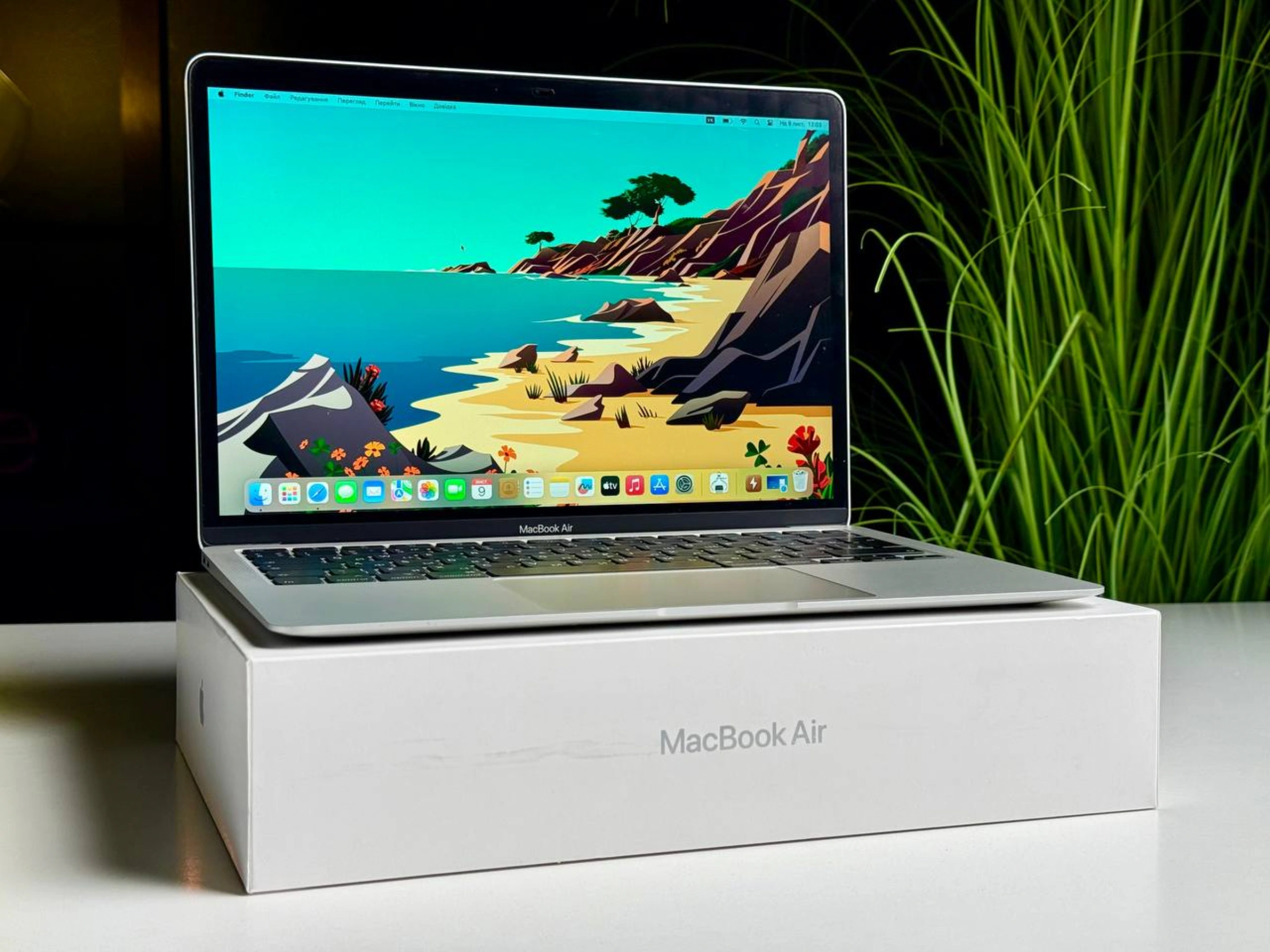 ВЖИВАНИЙ MacBook Air 13" Silver 2020 (MWTK2) - Стан: гарний | Акумулятор: 78% | Комплектація: повний | Гарантія: 1 міс.