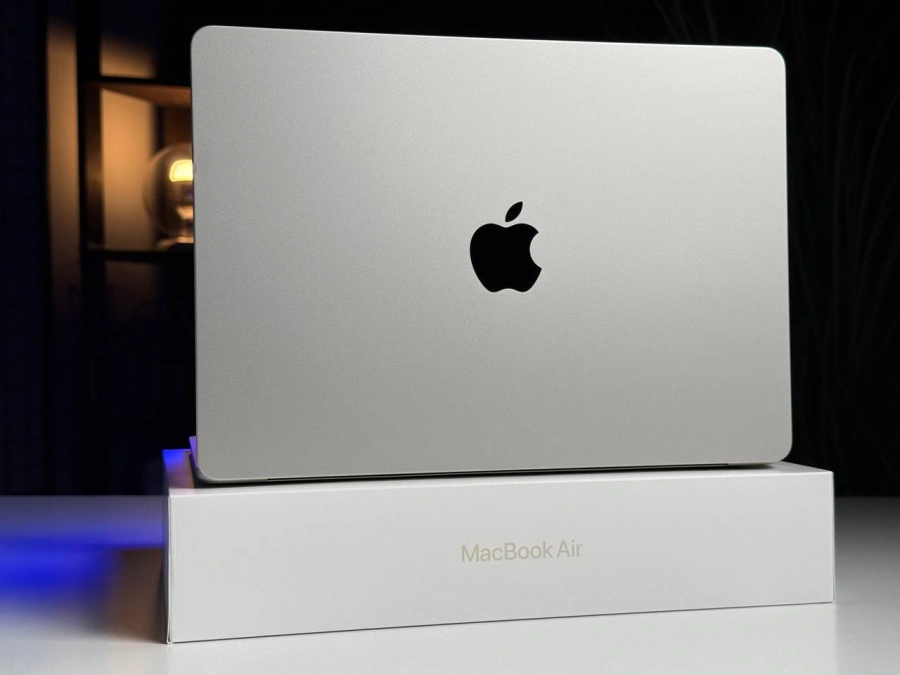 ВЖИВАНИЙ MacBook Air 13.6" M2/8CPU/8GPU/8GB/256GB Starlight 2022 (MLY13) - Стан: ідеальний | Акумулятор: 87% | Комплектація: повний | Гарантія: 3 міс.