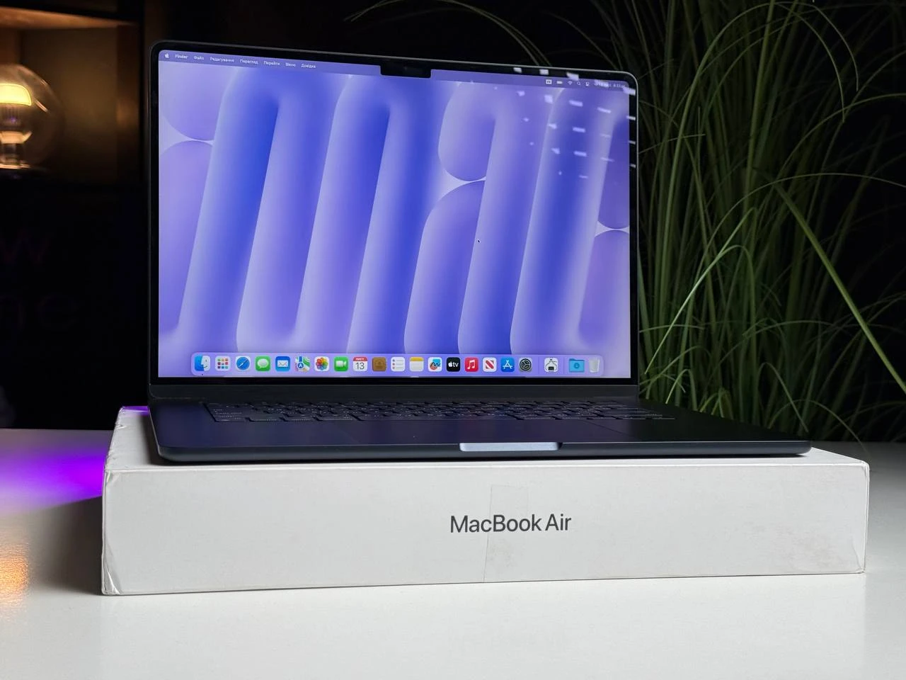 ВИТРИННЫЙ MacBook Air 15" M3/8CPU/10GPU/16GB/256GB Midnight 2024 (MC9G4, Z1BV0006K) - Состояние: хороший | Аккумулятор: 100% | Комплектация: полный | Гарантія: 3 мес.