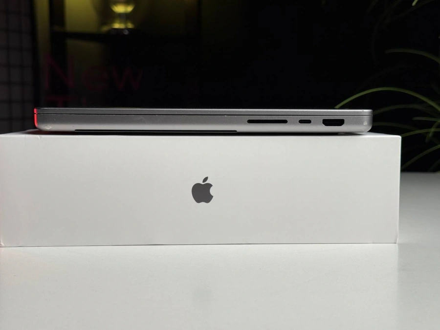 Б/У MacBook Pro 14" M1 Pro/10CPU/16GPU/16GB/1TB Space Gray 2021 (MKGQ3) - Состояние: удовлетворительный | Аккумулятор: 86% | Комплектация: полный | Гарантія: 1 мес.
