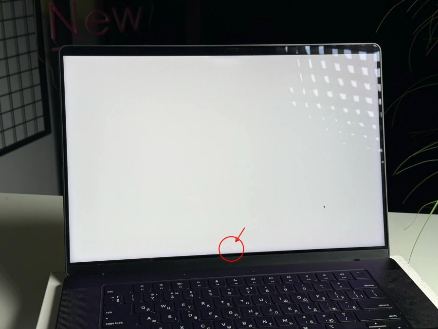 ВЖИВАНИЙ MacBook Pro 16" M3 Max/16CPU/40GPU/48GB/1TB Space Black 2023 (MUW63) - Стан: гарний | Акумулятор: 99% | Комплектація: повний | Гарантія: 3 міс.