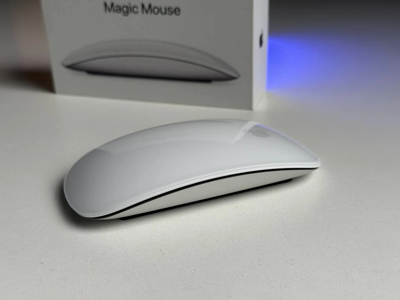 ВИТРИННАЯ Мышь Apple Magic Mouse [USB‑C] - White Multi-Touch Surface (MXK53) - Состояние: хорошее | Аккумулятор: 100% | Комплектация: полный | Гарантия: 3 мес.