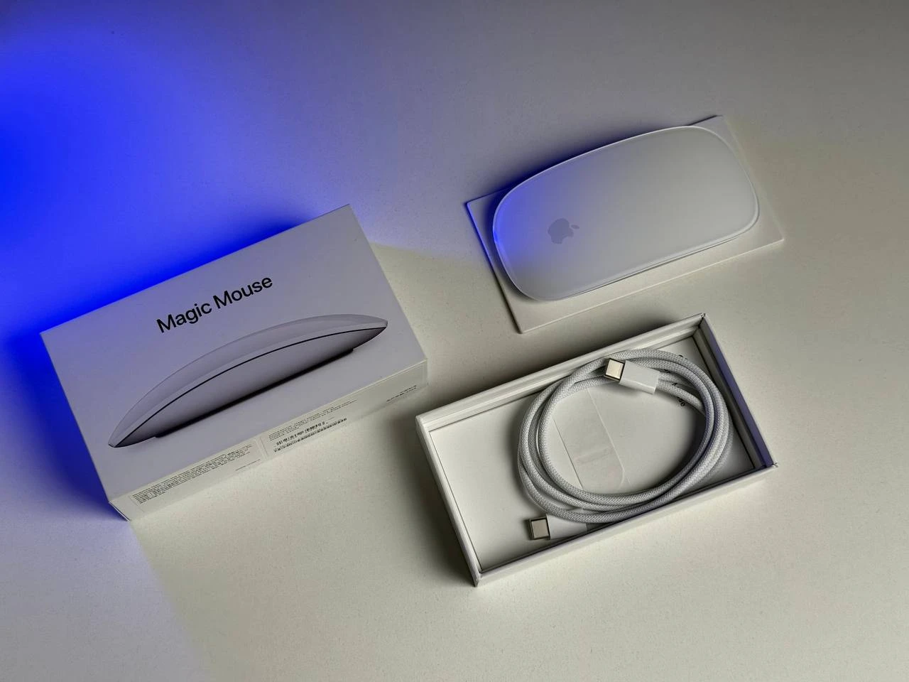 ВИТРИННАЯ Мышь Apple Magic Mouse [USB‑C] - White Multi-Touch Surface (MXK53) - Состояние: хорошее | Аккумулятор: 100% | Комплектация: полный | Гарантия: 3 мес.