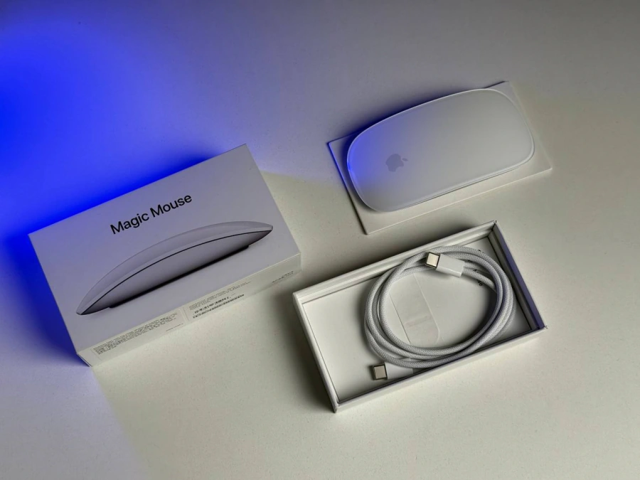 ВІТРИННА Миша Apple Magic Mouse [USB‑C] - White Multi-Touch Surface (MXK53) - Стан: гарний | Акумулятор: 100% | Комплектація: повний | Гарантія: 3 міс.