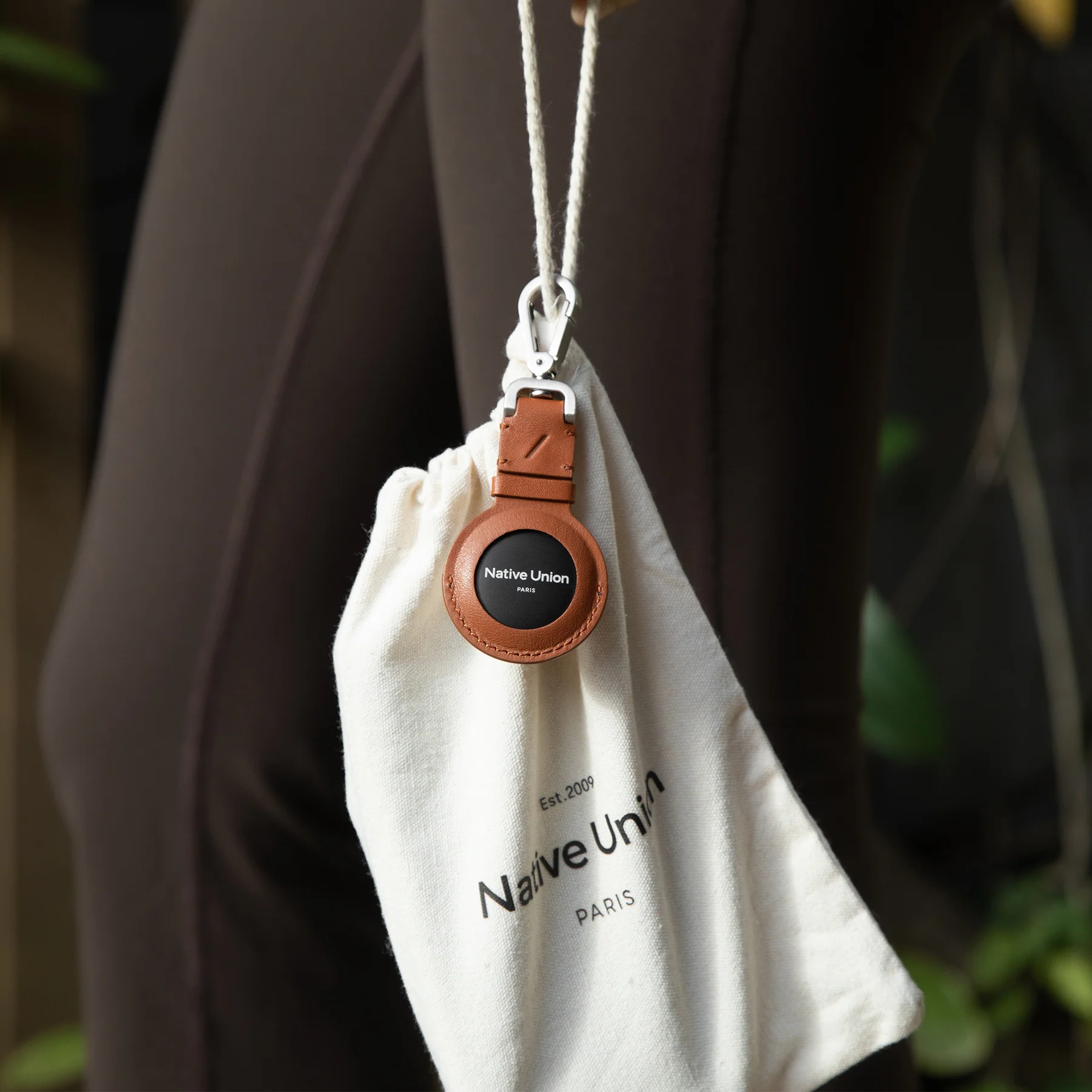 Трекер-брелок Native Union Find It з Apple FindMy - Black (FINDIT-TAG-BLK)