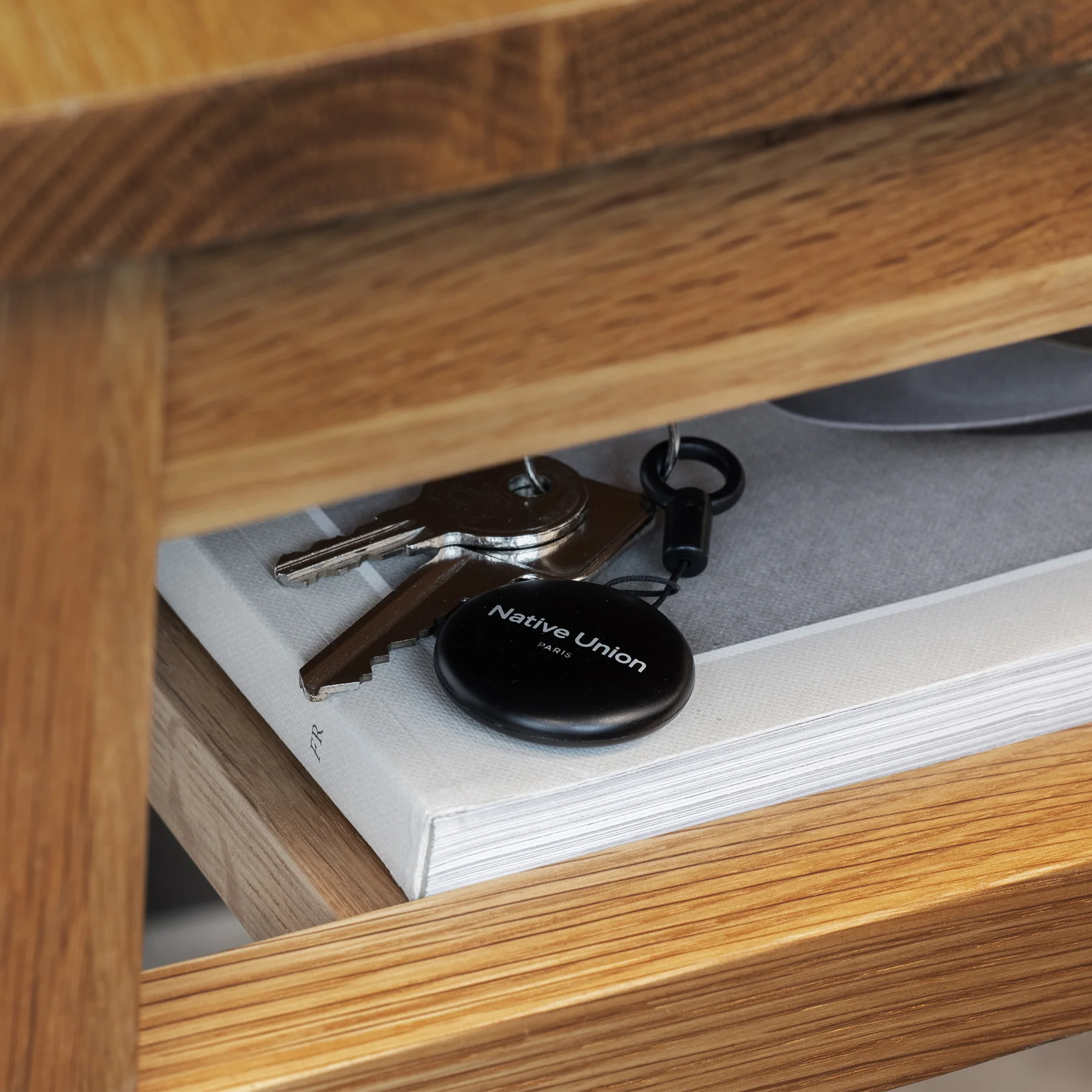 Трекер-брелок Native Union Find It з Apple FindMy - Black (FINDIT-TAG-BLK)