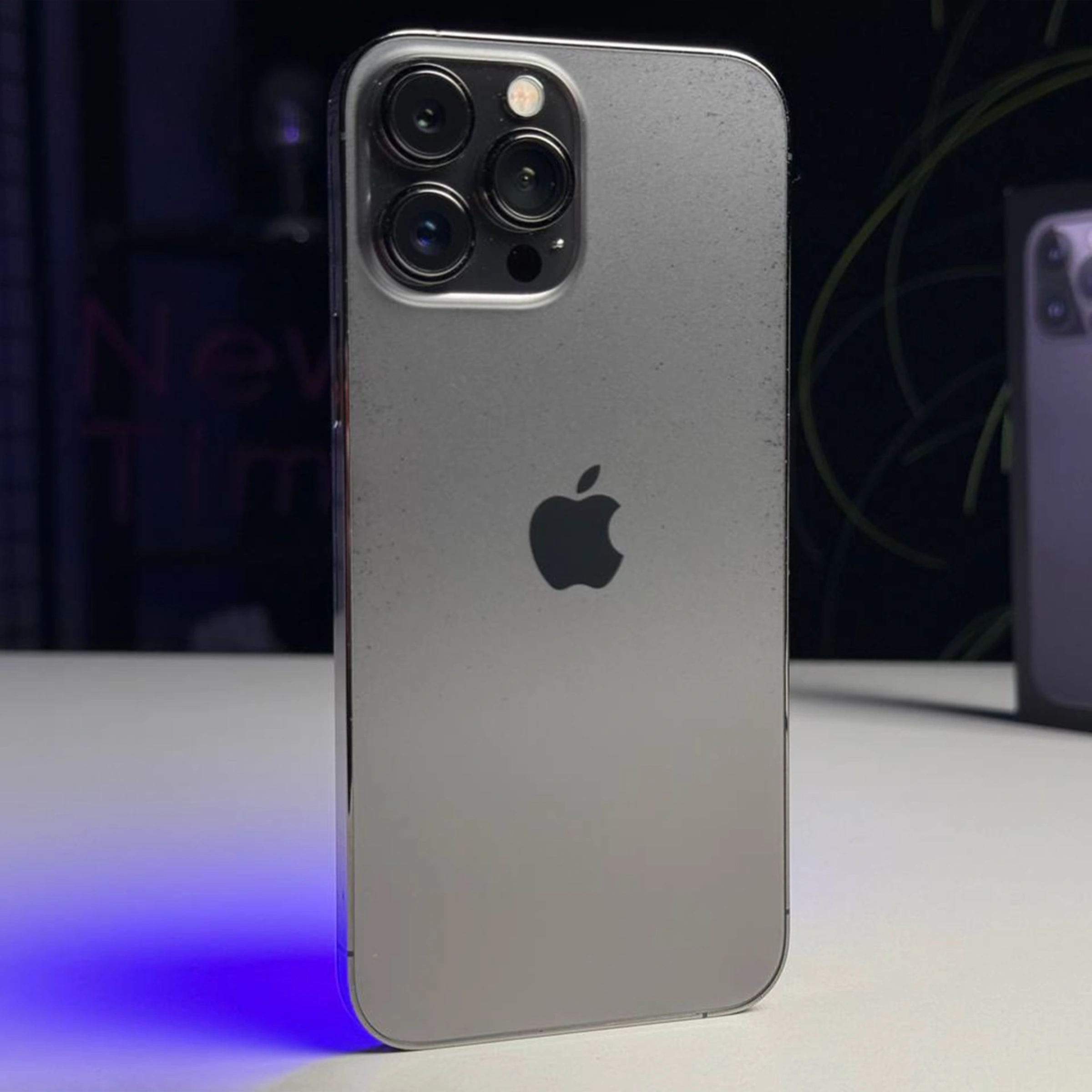 ВЖИВАНИЙ Б/У Apple iPhone 13 Pro Max 128GB Graphite (MLKL3, MLL63) - Состояние: хорошее | Аккумулятор: 100% | Комплектация: полный | Гарантия: 3 мес.