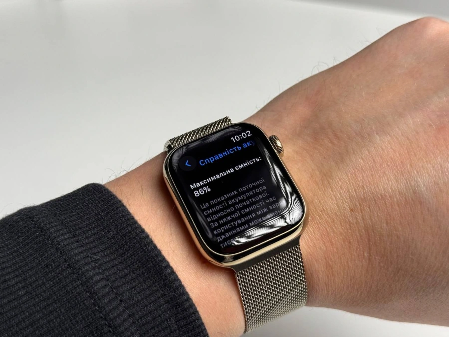 ВЖИВАНИЙ Б/У Apple Watch Series 8 GPS + Cellular 41mm Gold Stainless Steel Case with Milanese Loop Gold (MNJE3, MNJF3) - Состояние: хорошее | Аккумулятор: 86% | Комплектация: полный | Гарантия: 3 мес.