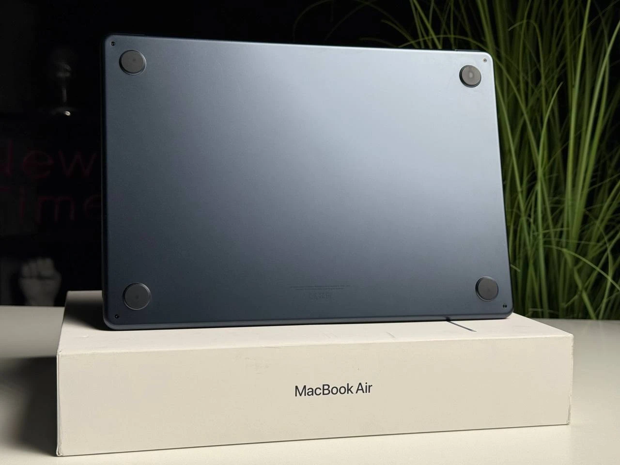 ВЖИВАНИЙ Б/У MacBook Air 15" M2/16GB/512GB Midnight 2023 (Z18T000PP) - Состояние: удовлетворительное | Аккумулятор: 86% | Комплектация: полный | Гарантия: 3 мес.