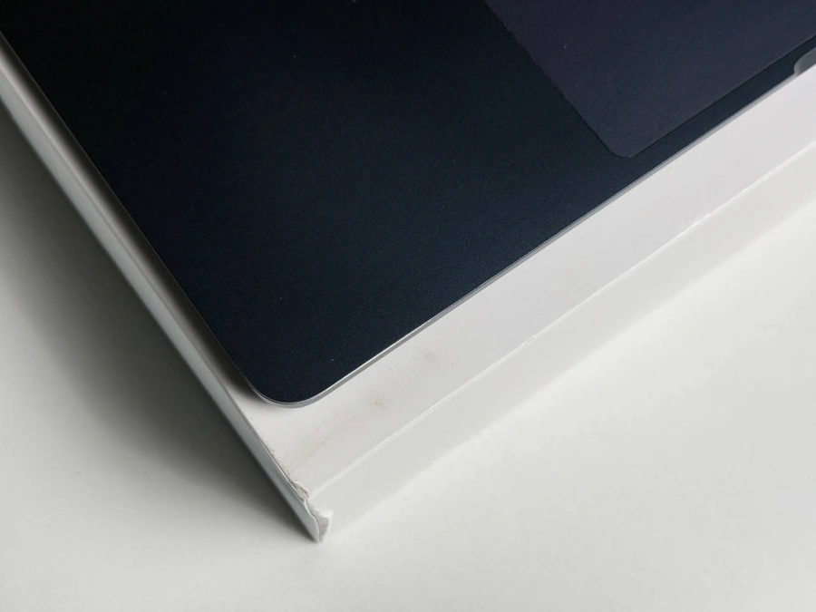 ВЖИВАНИЙ Б/У MacBook Air 15" M2/16GB/512GB Midnight 2023 (Z18T000PP) - Состояние: удовлетворительное | Аккумулятор: 86% | Комплектация: полный | Гарантия: 3 мес.