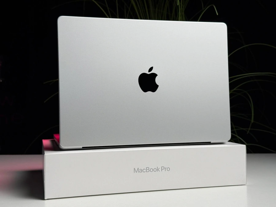 ВЖИВАНИЙ Б/У MacBook Pro 14" Silver (MKGR3) 2021 - Состояние: хорошее | Аккумулятор: 82% | Комплектация: полный | Гарантия: 3 мес.