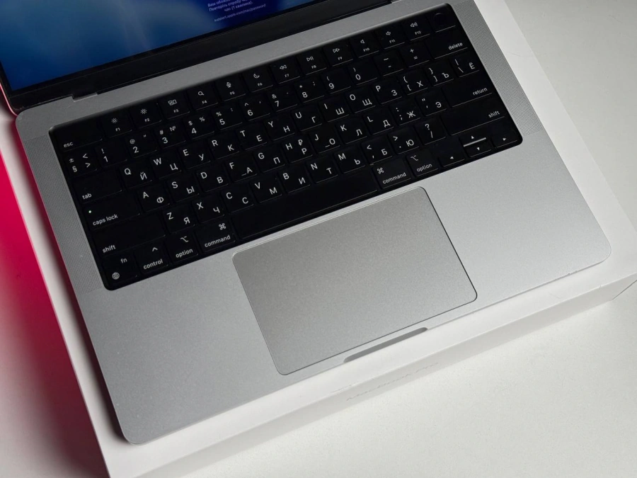 ВЖИВАНИЙ Б/У MacBook Pro 14" Silver (MKGR3) 2021 - Состояние: хорошее | Аккумулятор: 82% | Комплектация: полный | Гарантия: 3 мес.
