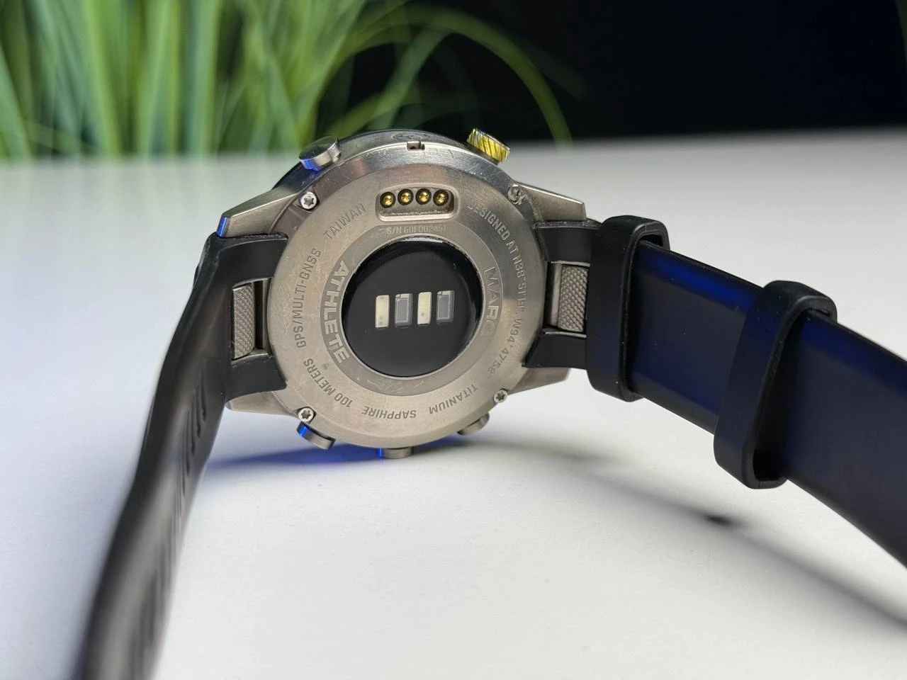 ВЖИВАНИЙ Б/У Смарт-годинник Garmin MARQ Athlete (010-02006-15) - Стан: гарний | Комплектація: годинник, кабель зарядки | Гарантія: 3 міс.