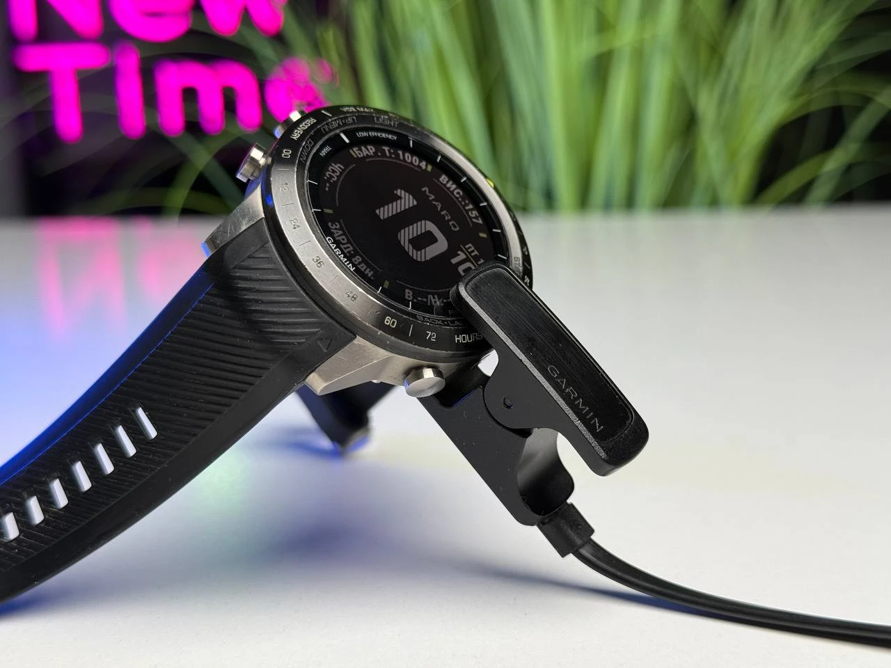 ВЖИВАНИЙ Б/У Смарт-годинник Garmin MARQ Athlete (010-02006-15) - Стан: гарний | Комплектація: годинник, кабель зарядки | Гарантія: 3 міс.